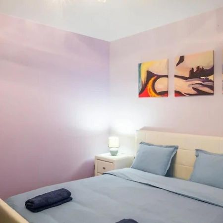 Apartments In The Center Of Minsk On Romanovskay Sloboda 10 المظهر الخارجي الصورة